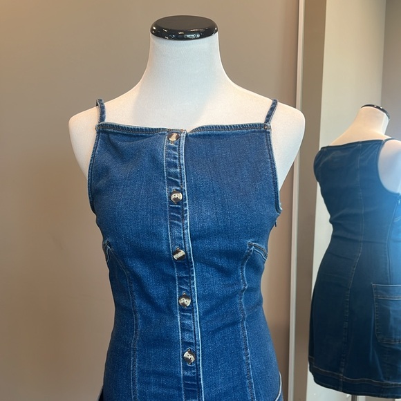 Worn once denim dress from Anthropologie - Picture 2 of 5